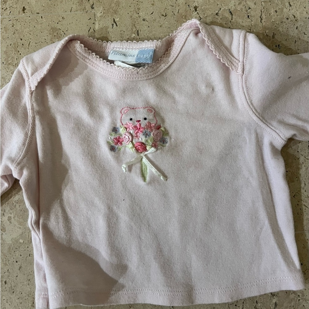 Baby Girl Newborn-3 Month One Pieces, Shorts, Shirt 6 Pieces - Picture 3 of 4